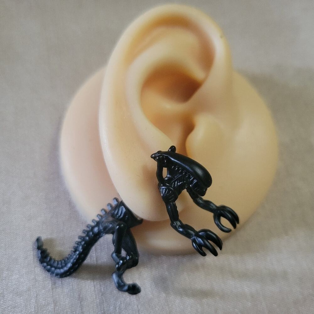 Black Alien Movie Illusion Earrings